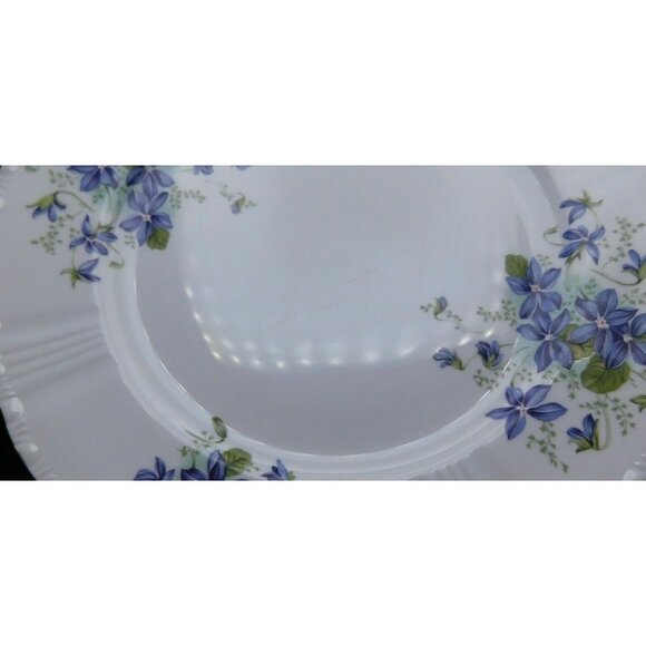 Royal Grafton Jacobean Violets Salad-Lunch Plate 8 1/4" Bone China Floral Design - Picture 4 of 10